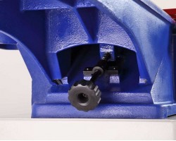 Фуговальный станок BELMASH J200/1800ARH (1.7 кВт, 400 В)-foto4