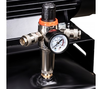 Компрессор масляный ременной AEROMAX 1050/300