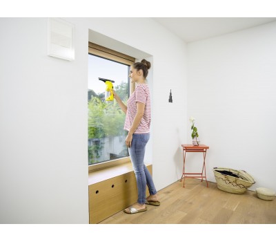 Аккумуляторный стеклоочиститель WV 1 Karcher