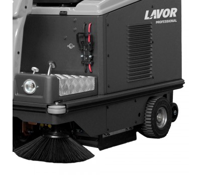 Подметальная машина LAVOR Professional SWL R1000 ST