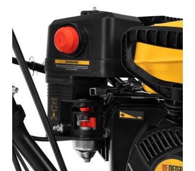 Гибридная снегоуборочная машина с функц. подметания SWB-800, 212 сс, руч. старт, 2 насадки// Denzel