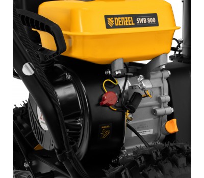 Гибридная снегоуборочная машина с функц. подметания SWB-800, 212 сс, руч. старт, 2 насадки// Denzel