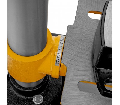 Станок сверлильный DDM-350L, 350 Вт, 13 мм, 5 ск., лазер, настольный Denzel Станок сверлильный DDM-350L, 350 Вт, 13 мм, 5 ск., лазер, настольный Denzel