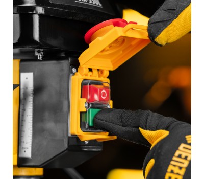 Станок сверлильный DDM-350L, 350 Вт, 13 мм, 5 ск., лазер, настольный Denzel Станок сверлильный DDM-350L, 350 Вт, 13 мм, 5 ск., лазер, настольный Denzel