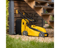 Газонокосилка электрическая GMC-1200, шир.,32см, 1200 Вт, 3 уров., травосб. 30 л Denzel-foto24