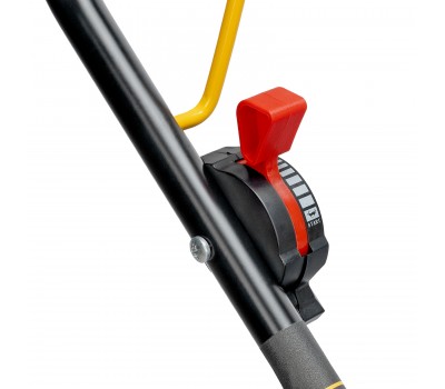 Скарификатор-аэратор бензиновый SAG-400, 212 см3, -15/+10 мм, 40 см Denzel