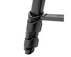 Лазерный уровень мультипризменный DLV-360-3T, 30 м, зеленый луч, Li-Ion 2,4 Aч, штатив // Denzel-foto25