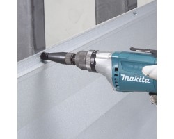 Сетевой шуруповерт Makita FS2700-foto3