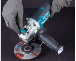 Аккумуляторная угловая шлифмашина Makita DGA469Z-foto4