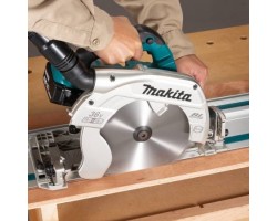 Аккумуляторная дисковая пила Makita DHS900ZU-foto2