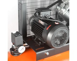 Компрессор поршневой ременной ПАТРИОТ Remeza СБ 4/Ф-500 LT 100-foto5