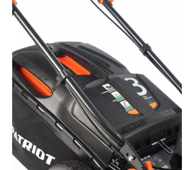 Газонокосилка бензиновая ПАТРИОТ PT 47 LM Газонокосилка бензиновая ПАТРИОТ PT 47 LM