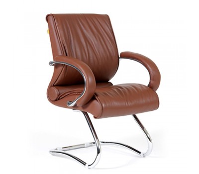 Кресло для посетителя CHAIRMAN 445 коричневое Кресло для посетителя CHAIRMAN 445 коричневое