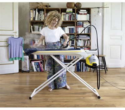 Пароочиститель KARCHER SC 4 EasyFix Iron